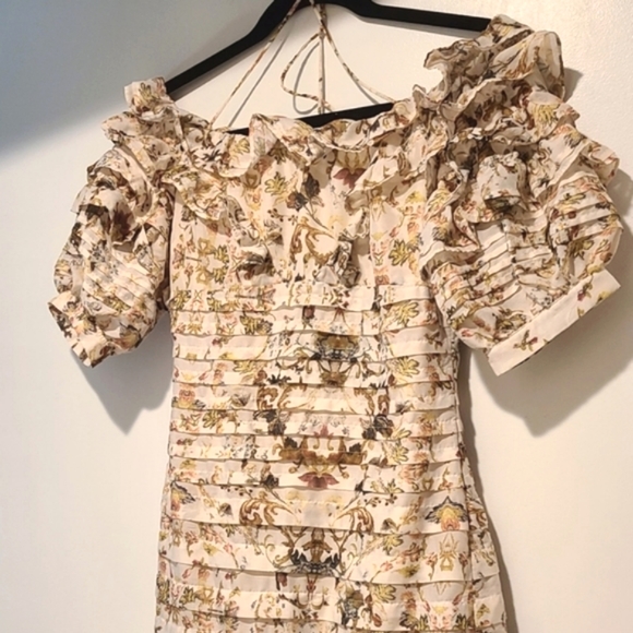 Off Shoulder Ruffle Dress - Picture 3 of 6